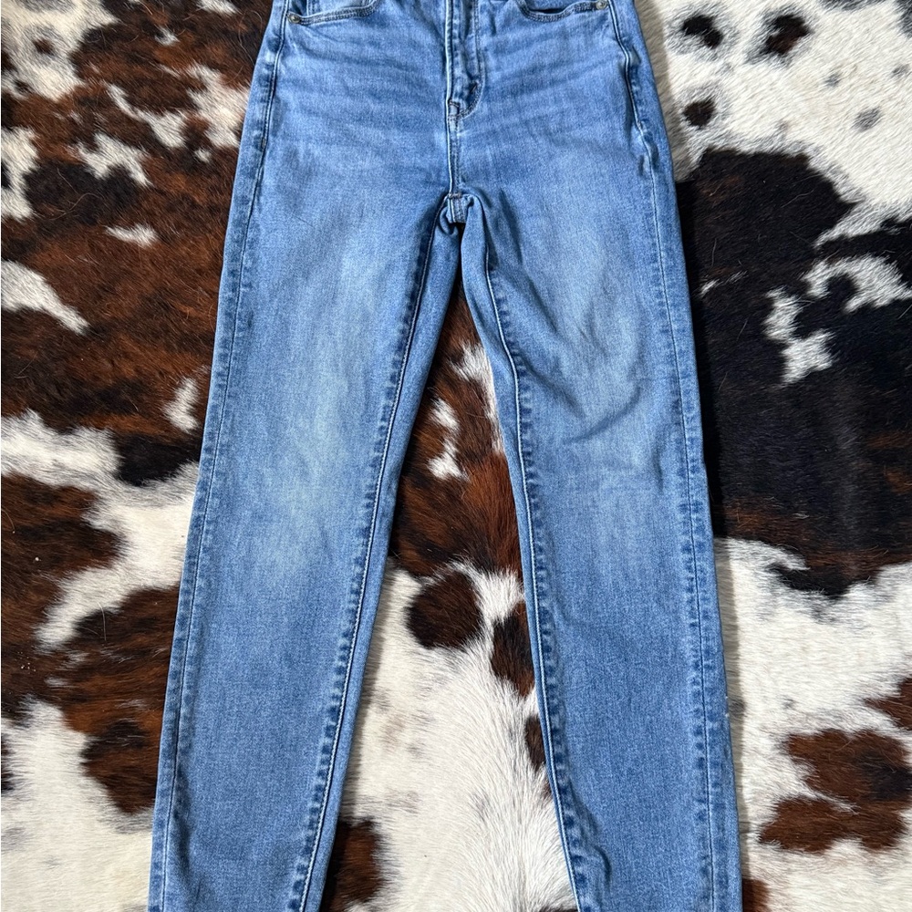 American Eagle Classic Blue Women's Jeans